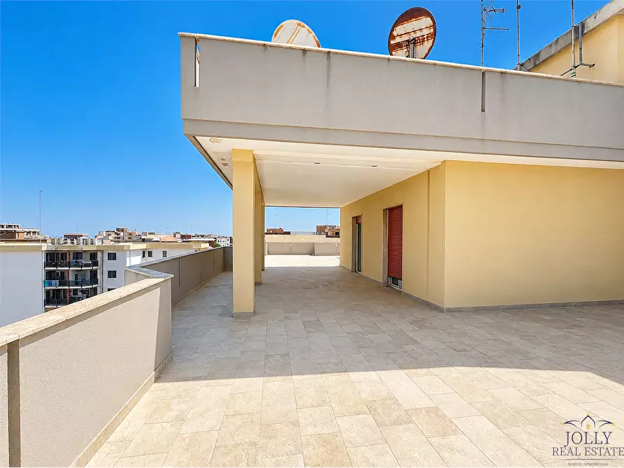 Immagine 34 di Quadrilocale in vendita  in ronco II via tisia a Siracusa