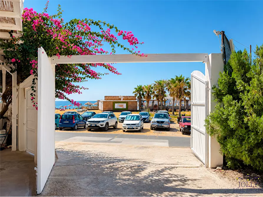Immagine 1 di Villa in vendita  in CONTRADA PIZZUTA a Noto