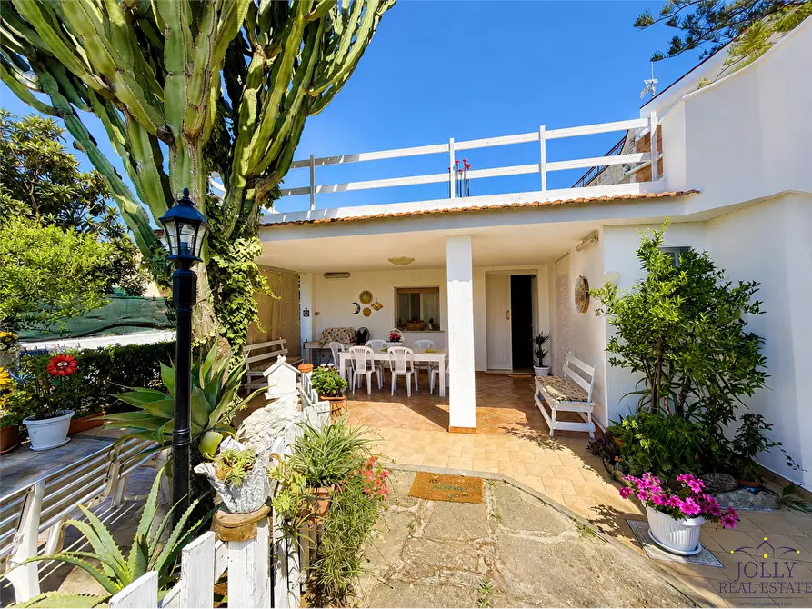 Immagine 33 di Villa in vendita  in CONTRADA PIZZUTA a Noto