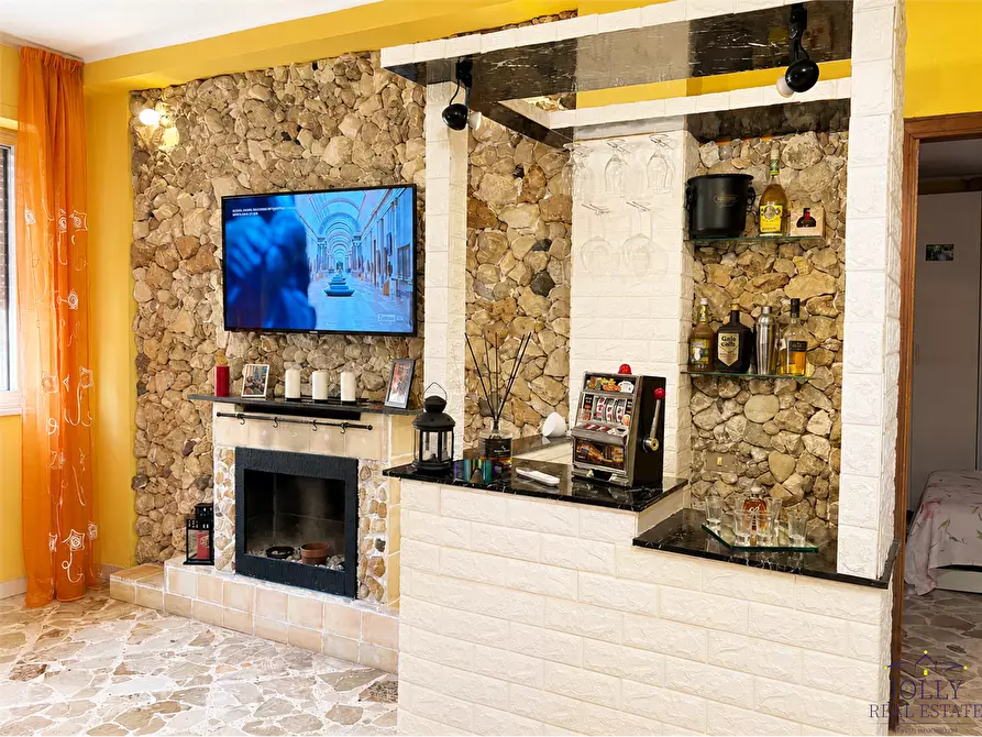 Immagine 4 di Appartamento in vendita  in Via Europa  a Siracusa