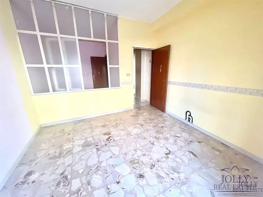 Immagine 1 di Quadrilocale in vendita  in Alessandro Specchi a Siracusa