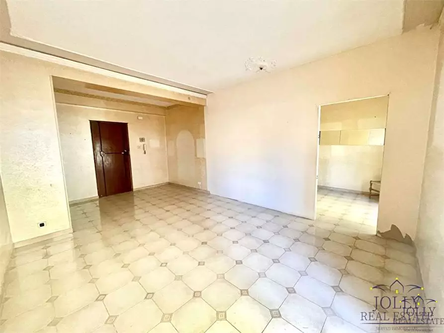 Immagine 4 di Quadrilocale in vendita  in Alessandro Specchi a Siracusa
