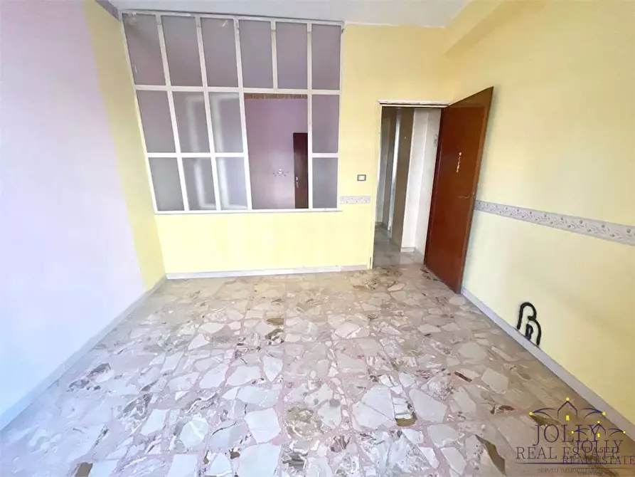 Immagine 16 di Quadrilocale in vendita  in Alessandro Specchi a Siracusa