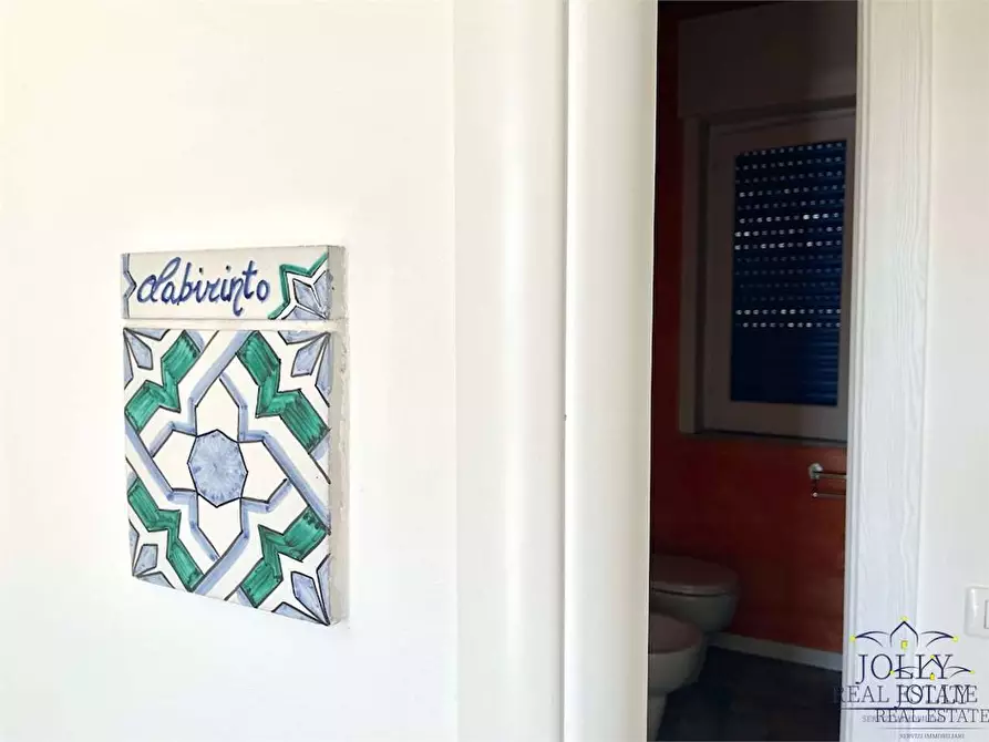 Immagine 31 di Villa in vendita  in Via Senigallia a Siracusa