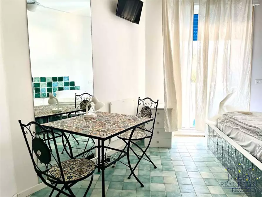 Immagine 33 di Villa in vendita  in Via Senigallia a Siracusa