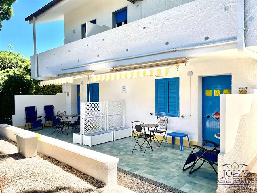 Immagine 40 di Villa in vendita  in Via Senigallia a Siracusa