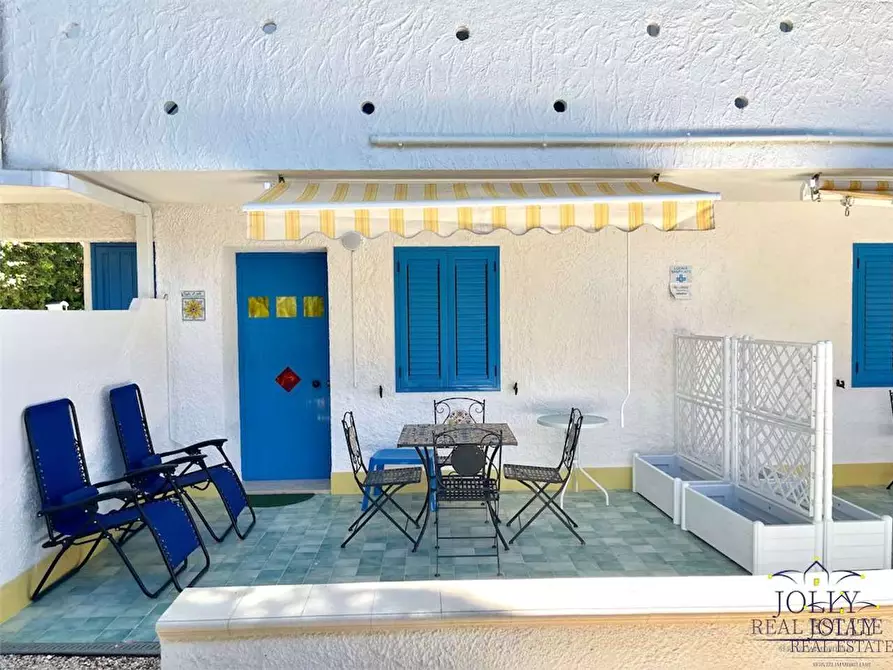 Immagine 46 di Villa in vendita  in Via Senigallia a Siracusa