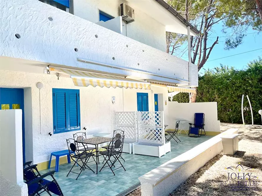 Immagine 52 di Villa in vendita  in Via Senigallia a Siracusa