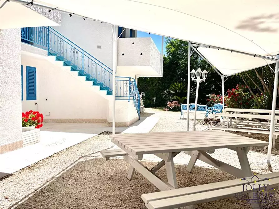 Immagine 53 di Villa in vendita  in Via Senigallia a Siracusa