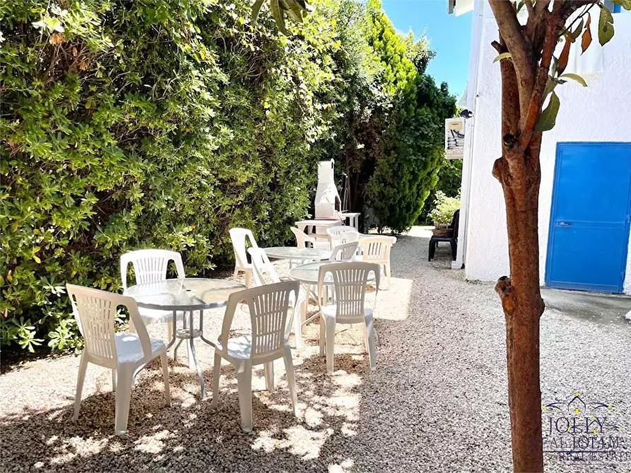 Immagine 57 di Villa in vendita  in Via Senigallia a Siracusa