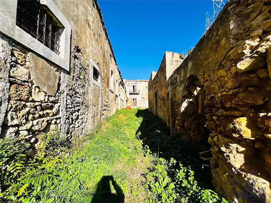 Immagine 15 di Rustico / casale in vendita  in Strade Provinciale a Noto