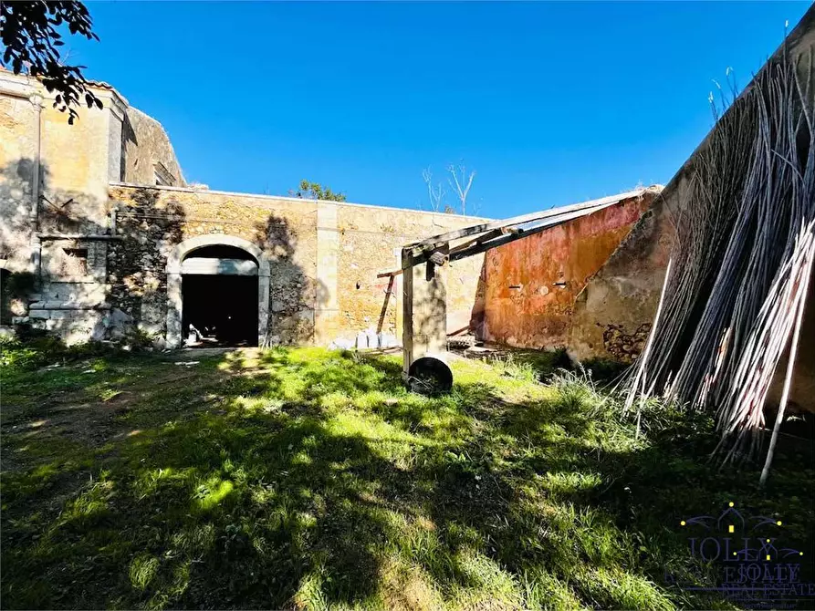 Immagine 36 di Rustico / casale in vendita  in Strade Provinciale a Noto