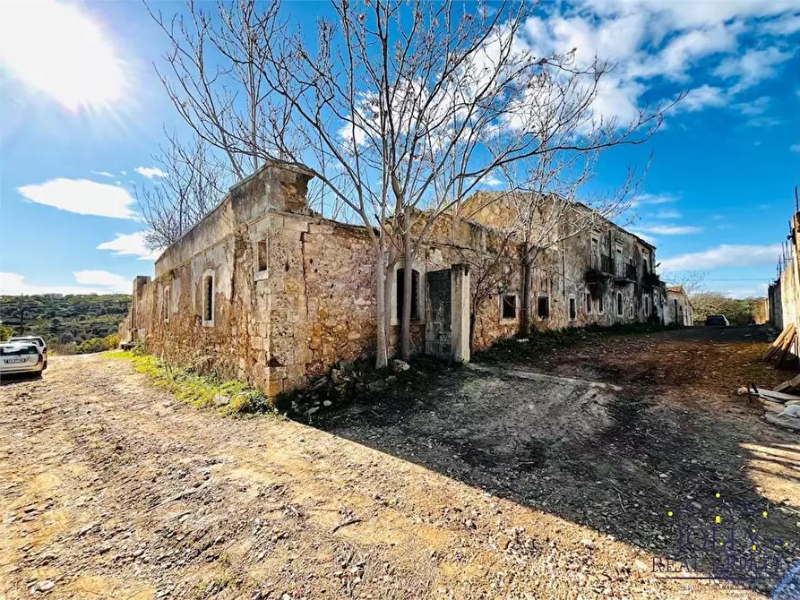 Immagine 45 di Rustico / casale in vendita  in Strade Provinciale a Noto