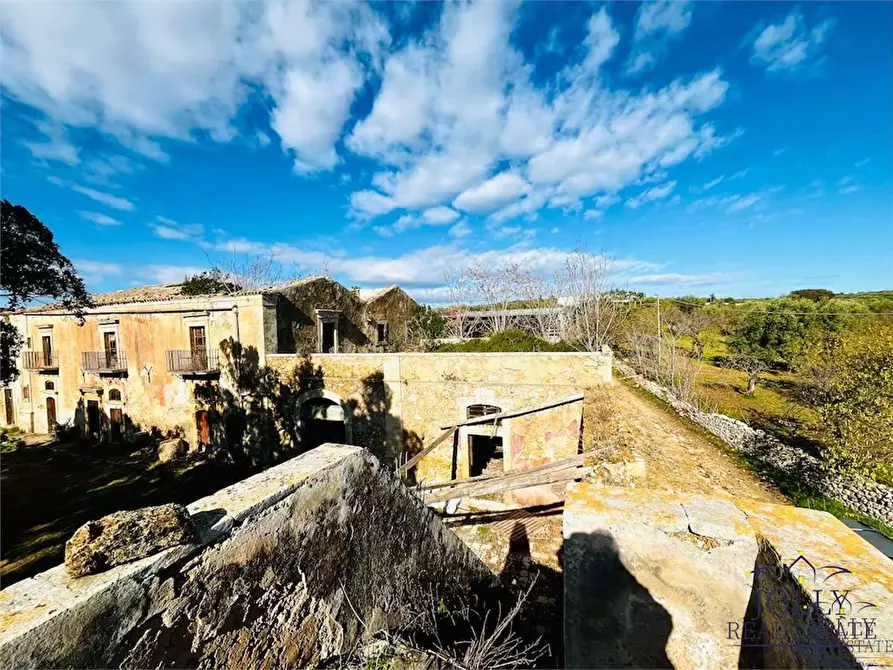 Immagine 48 di Rustico / casale in vendita  in Strade Provinciale a Noto