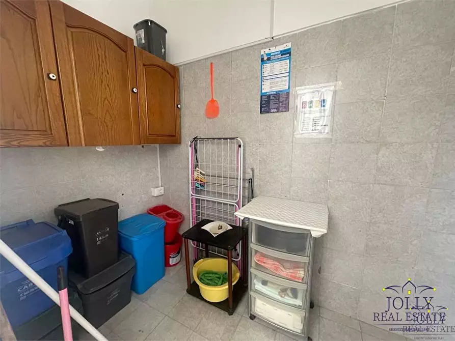 Immagine 10 di Casa indipendente in vendita  in Torino a Siracusa