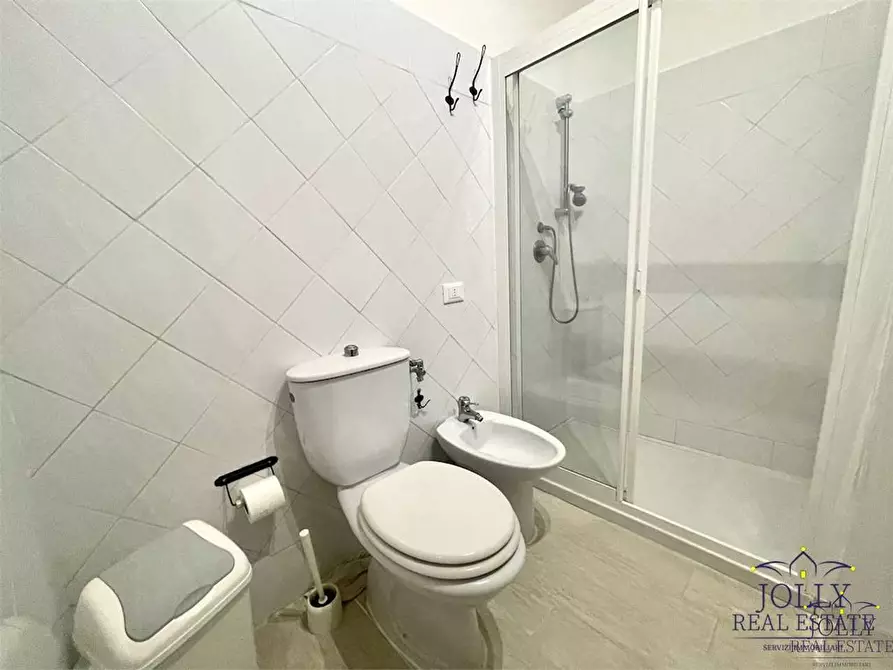 Immagine 16 di Casa indipendente in vendita  in Torino a Siracusa