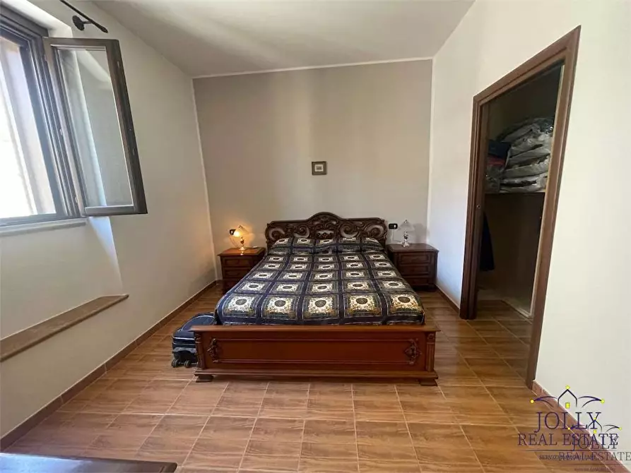 Immagine 37 di Casa indipendente in vendita  in Torino a Siracusa