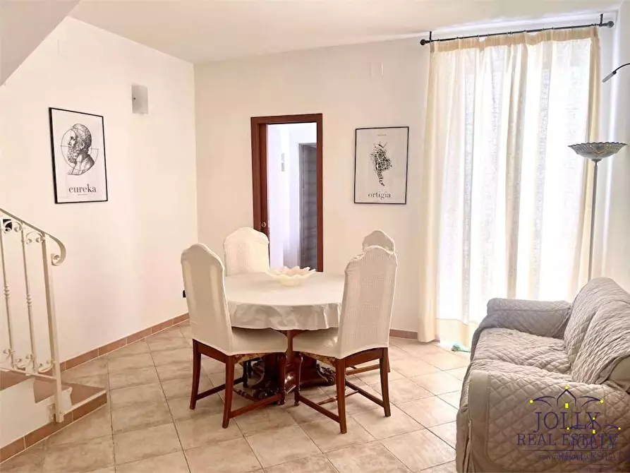 Immagine 54 di Casa indipendente in vendita  in Torino a Siracusa