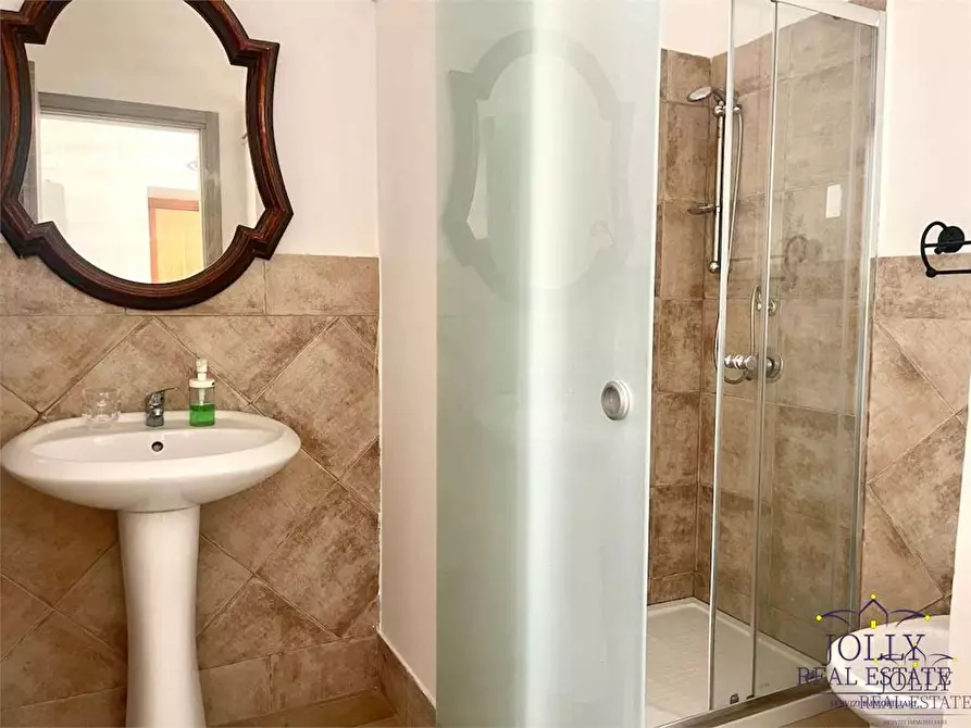 Immagine 61 di Casa indipendente in vendita  in Torino a Siracusa