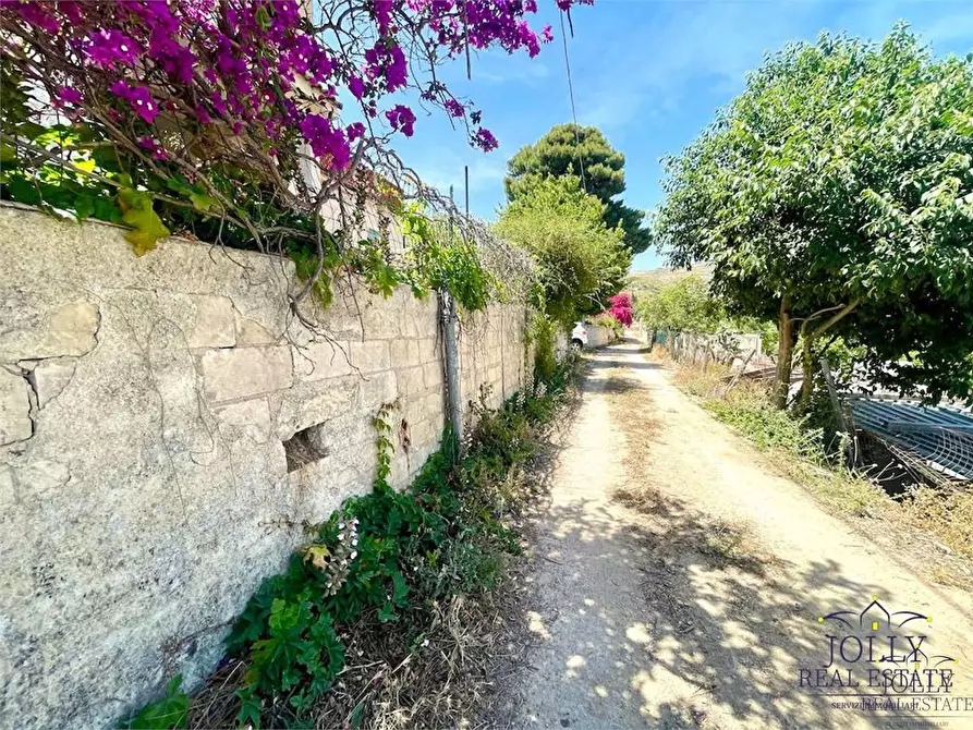 Immagine 2 di Villa in vendita  in Martello a Avola