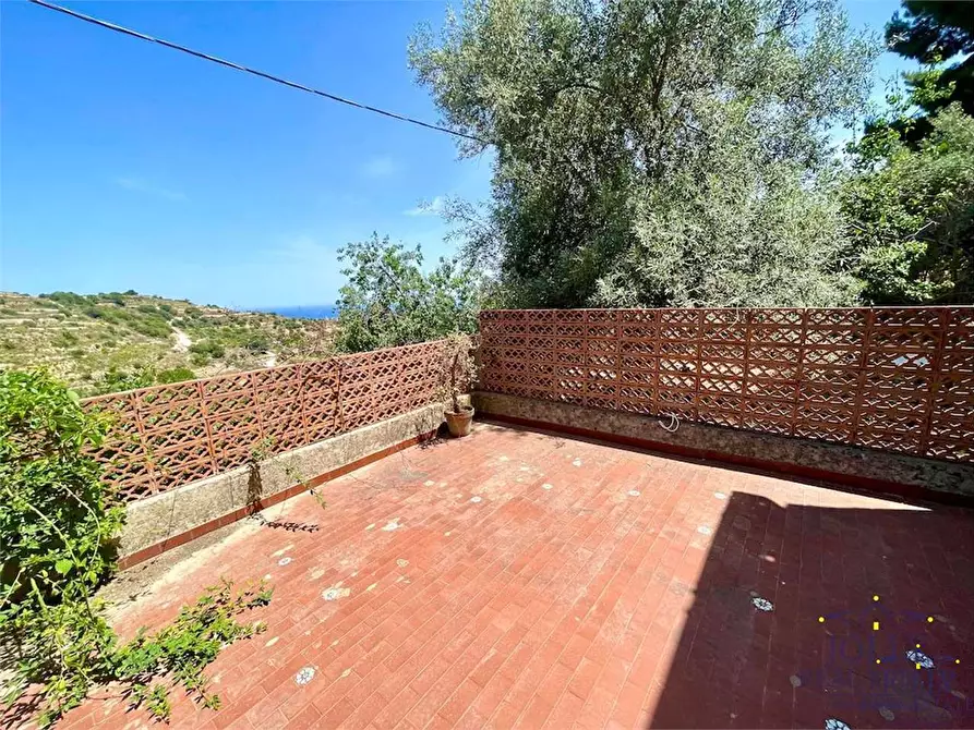 Immagine 15 di Villa in vendita  in Martello a Avola