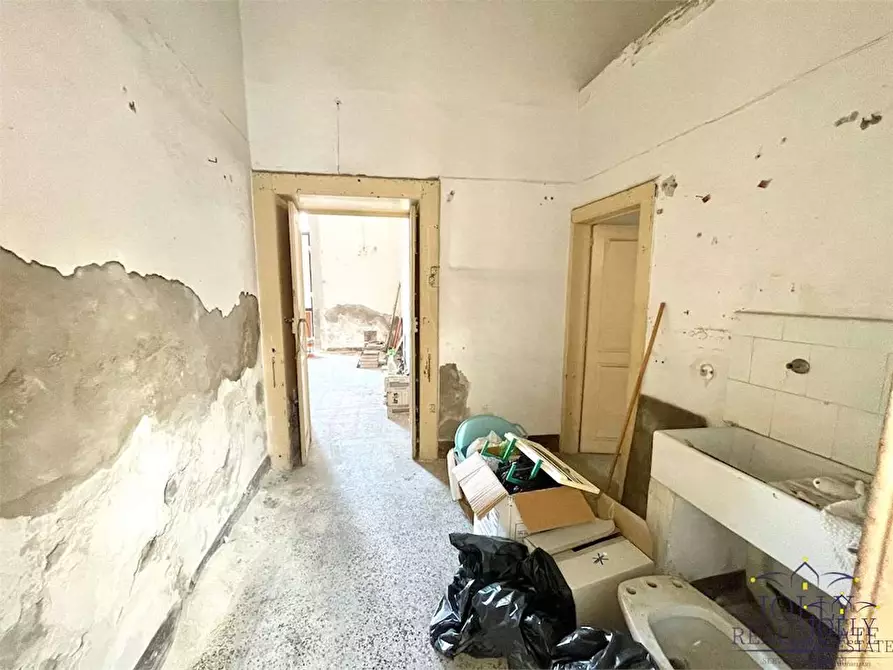 Immagine 11 di Stabile in vendita  in Isonzo a Siracusa