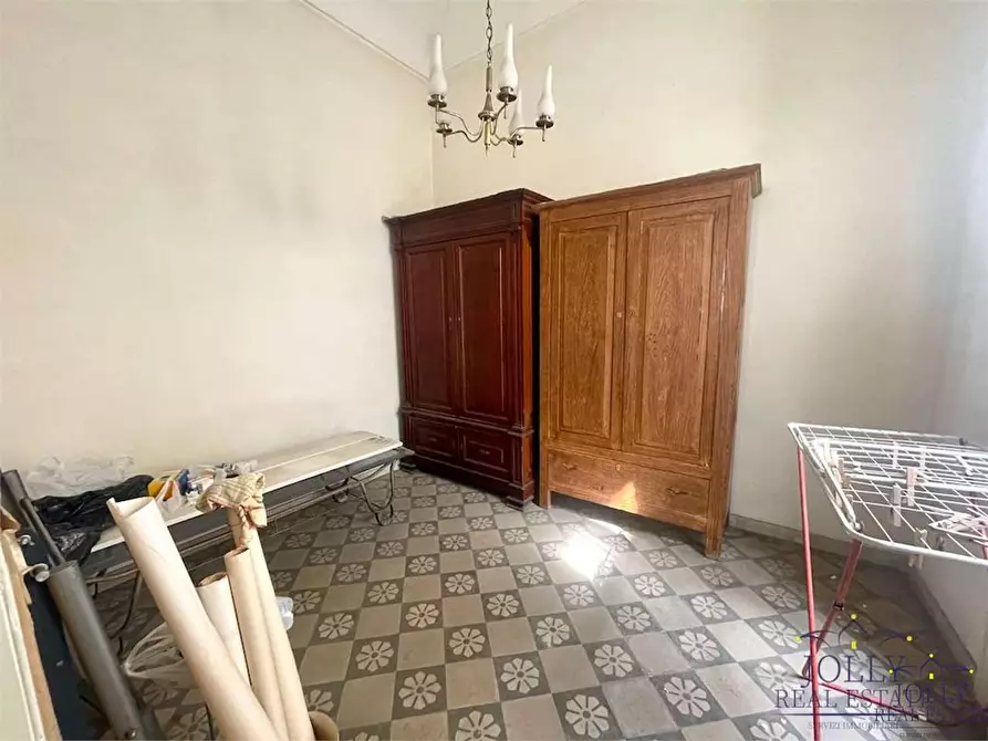 Immagine 33 di Stabile in vendita  in Isonzo a Siracusa