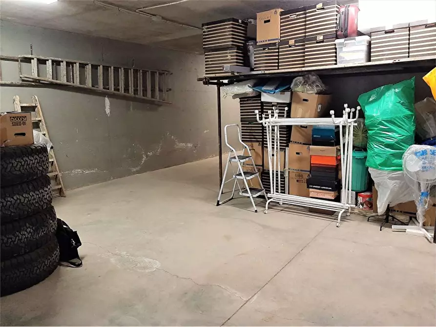 Immagine 8 di Garage in vendita  in Via Cervino 5 a Alpignano
