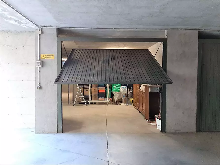 Immagine 17 di Garage in vendita  in Via Cervino 5 a Alpignano
