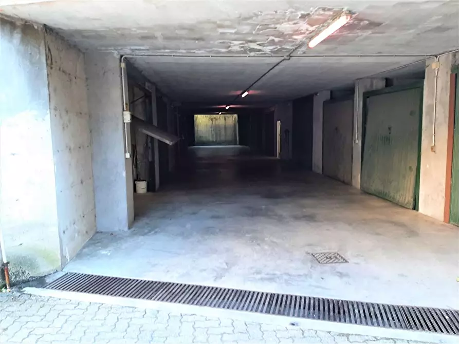 Immagine 12 di Garage in vendita  in Via Cervino 5 a Alpignano
