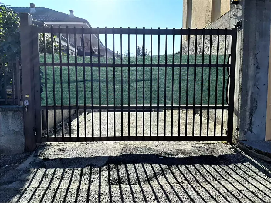 Immagine 19 di Garage in vendita  in Via Cervino 5 a Alpignano