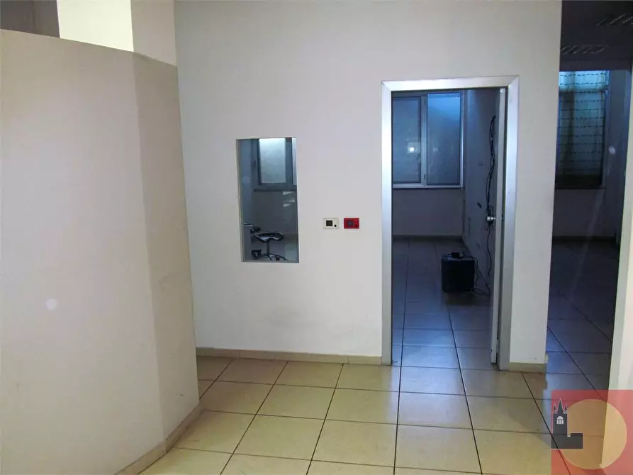 Immagine 10 di Ufficio in affitto  in Corso Regina Margherita 304 a Torino