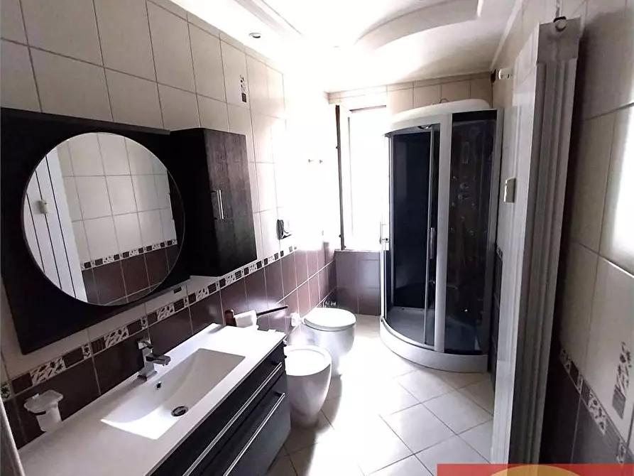 Immagine 10 di Trilocale in vendita  in Via Massimo D'Azeglio  9 a Bussoleno