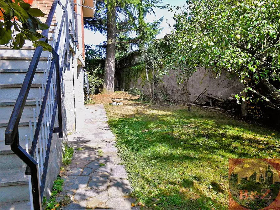 Immagine 33 di Villa in vendita  in Viale XXV aprile 10 a Rosta