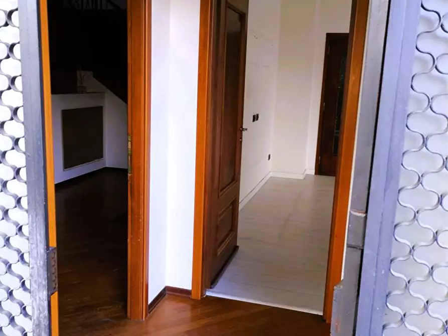 Immagine 87 di Villa in vendita  in Viale XXV aprile 10 a Rosta