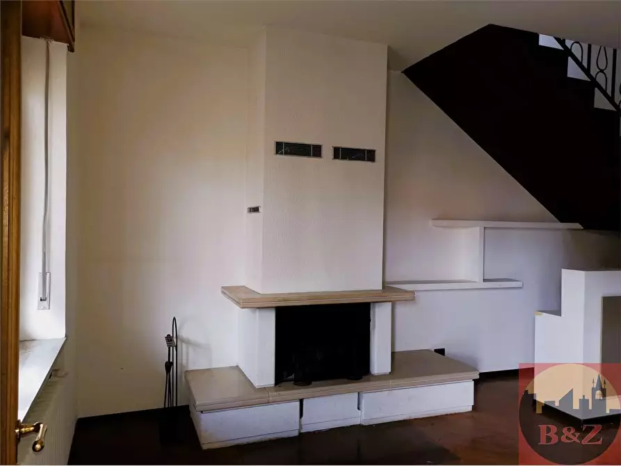 Immagine 90 di Villa in vendita  in Viale XXV aprile 10 a Rosta