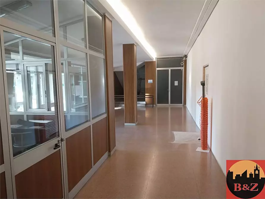 Immagine 22 di Ufficio in affitto  in Corso Regina Margherita 304 a Torino