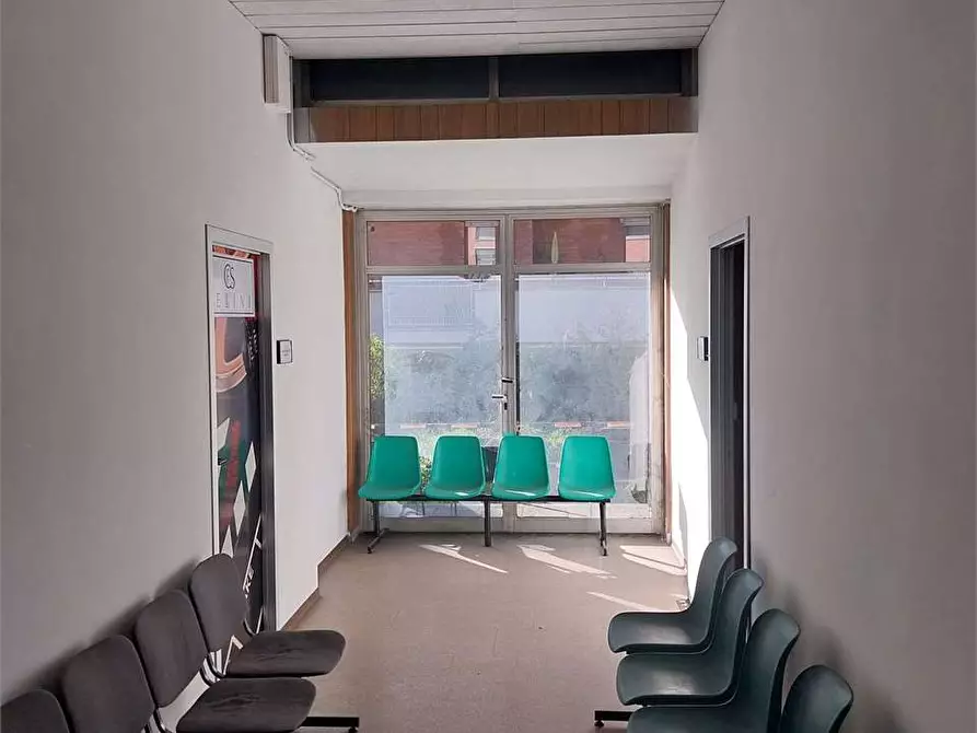 Immagine 11 di Ufficio in affitto  in Corso Regina Margherita 304 a Torino