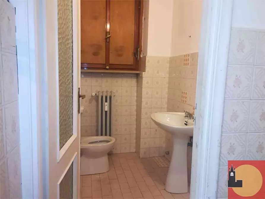 Immagine 13 di Negozio in affitto  in Via Po 12 a Rivoli