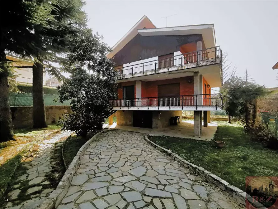 Immagine 3 di Quadrilocale in vendita  in Viale XXV aprile 10 a Rosta