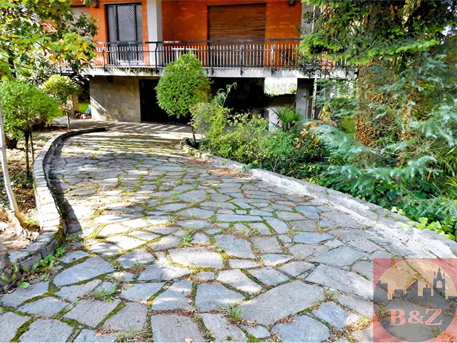 Immagine 20 di Quadrilocale in vendita  in Viale XXV aprile 10 a Rosta