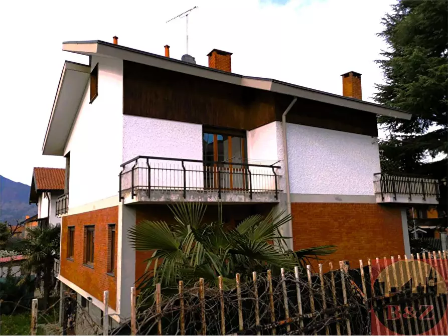 Immagine 20 di Villa in vendita  in Viale XXV aprile 10 a Rosta