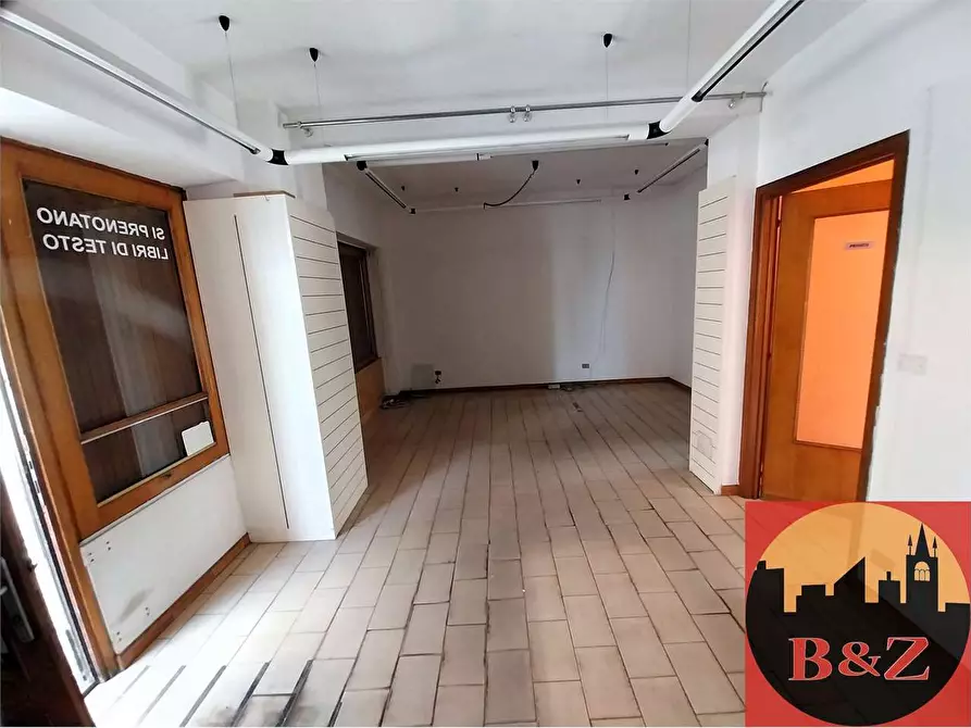 Immagine 5 di Negozio in affitto  in Via Matteotti 8 a Villarbasse