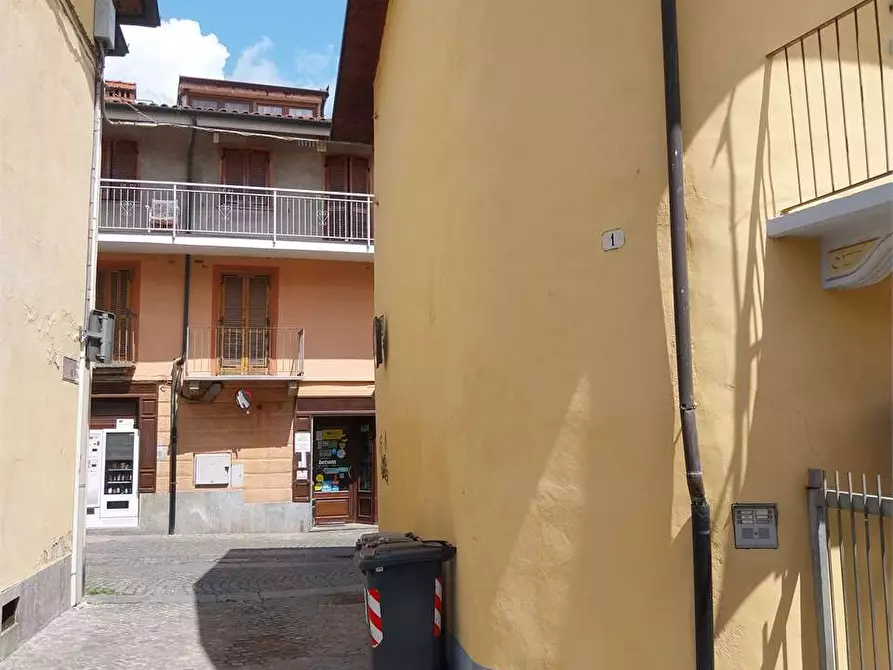 Immagine 24 di Negozio in affitto  in Via Matteotti 8 a Villarbasse