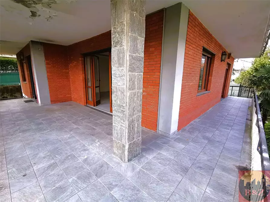 Immagine 36 di Quadrilocale in vendita  in Viale XXV aprile 10 a Rosta