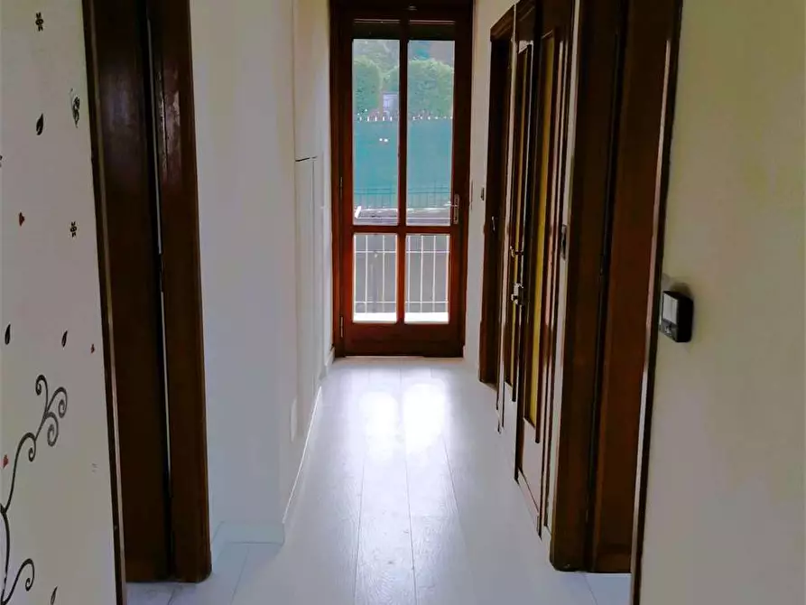 Immagine 61 di Quadrilocale in vendita  in Viale XXV aprile 10 a Rosta