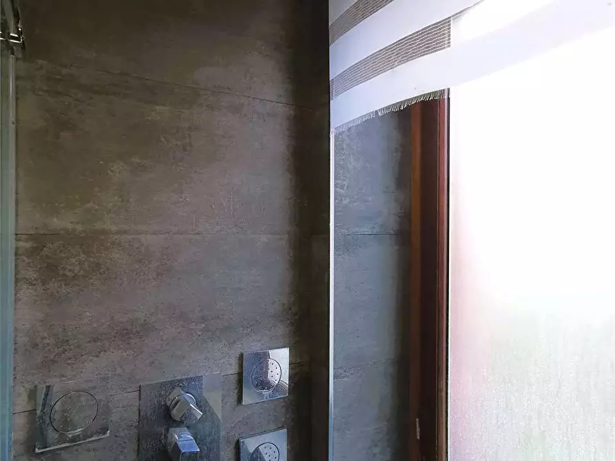 Immagine 57 di Quadrilocale in vendita  in Viale XXV aprile 10 a Rosta