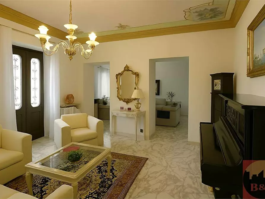 Immagine 11 di Villa in vendita  in Regione Carlevè 36 a Villarbasse