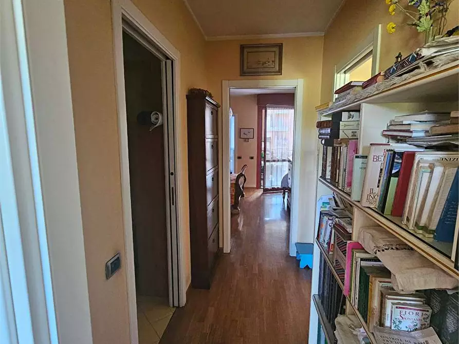 Immagine 12 di Quadrilocale in vendita  in Corso Umbria 48 a Torino