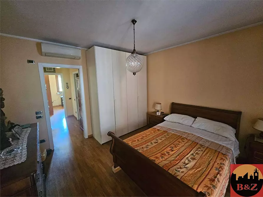 Immagine 14 di Quadrilocale in vendita  in Corso Umbria 48 a Torino